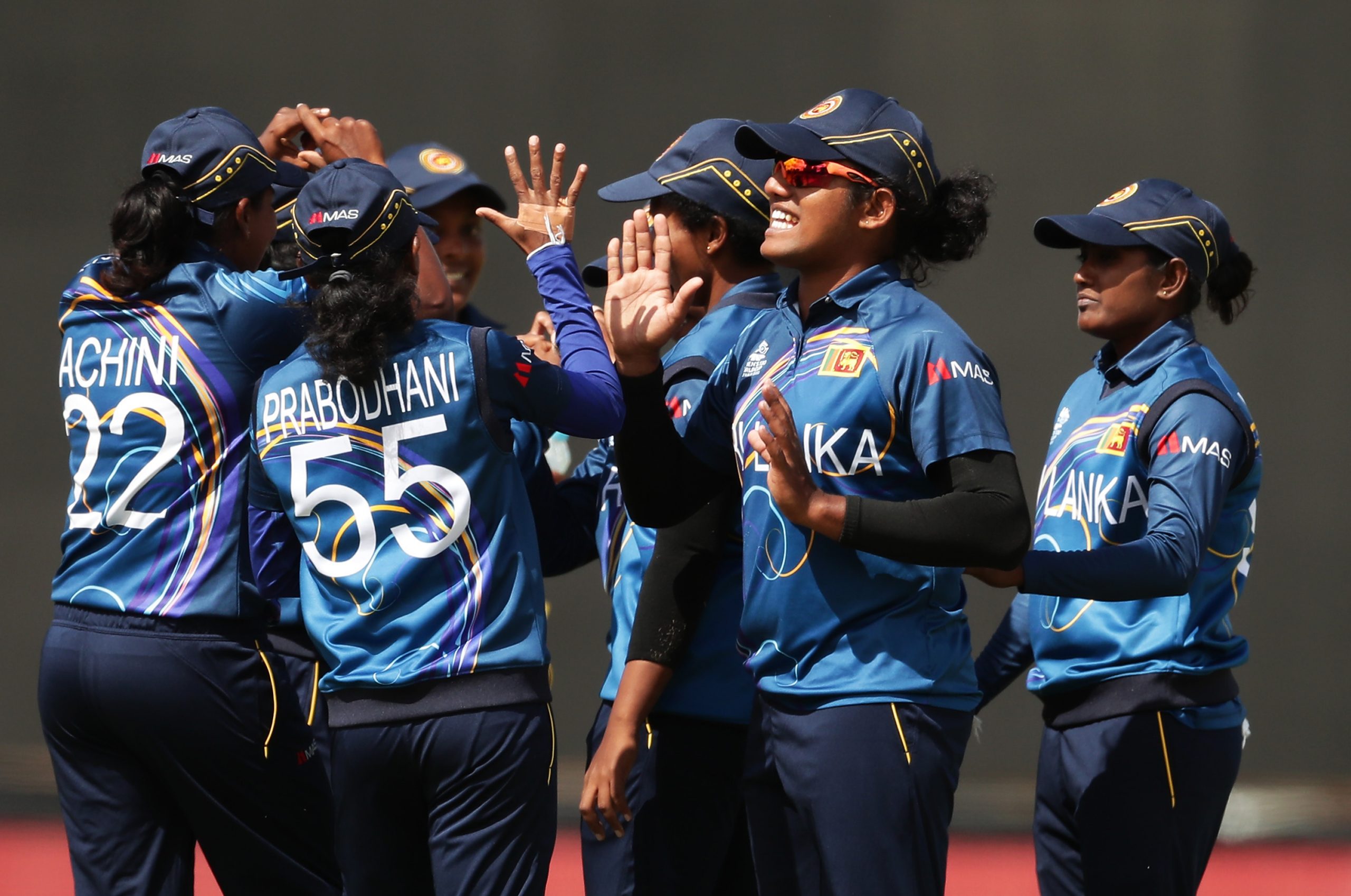 Sri Lanka women's cricket team to the Asia Cup final - Buzzer