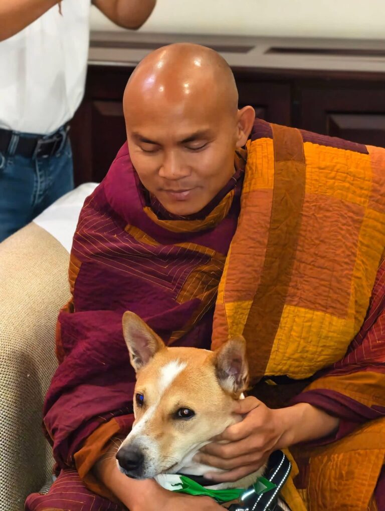 Walk for Peace: Ven. Pannakara Thero and 07 monks arrive in Sri Lanka