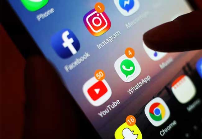 Police warn public over fake SMS demanding traffic fine payments